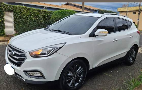 HYUNDAI IX35 2.0 MPFI GL 16V FLEX 4P AUTOMÁTICO HYUNDAI IX35 2.0 MPFI GL 16V FLEX 4P AUTOMÁTICO